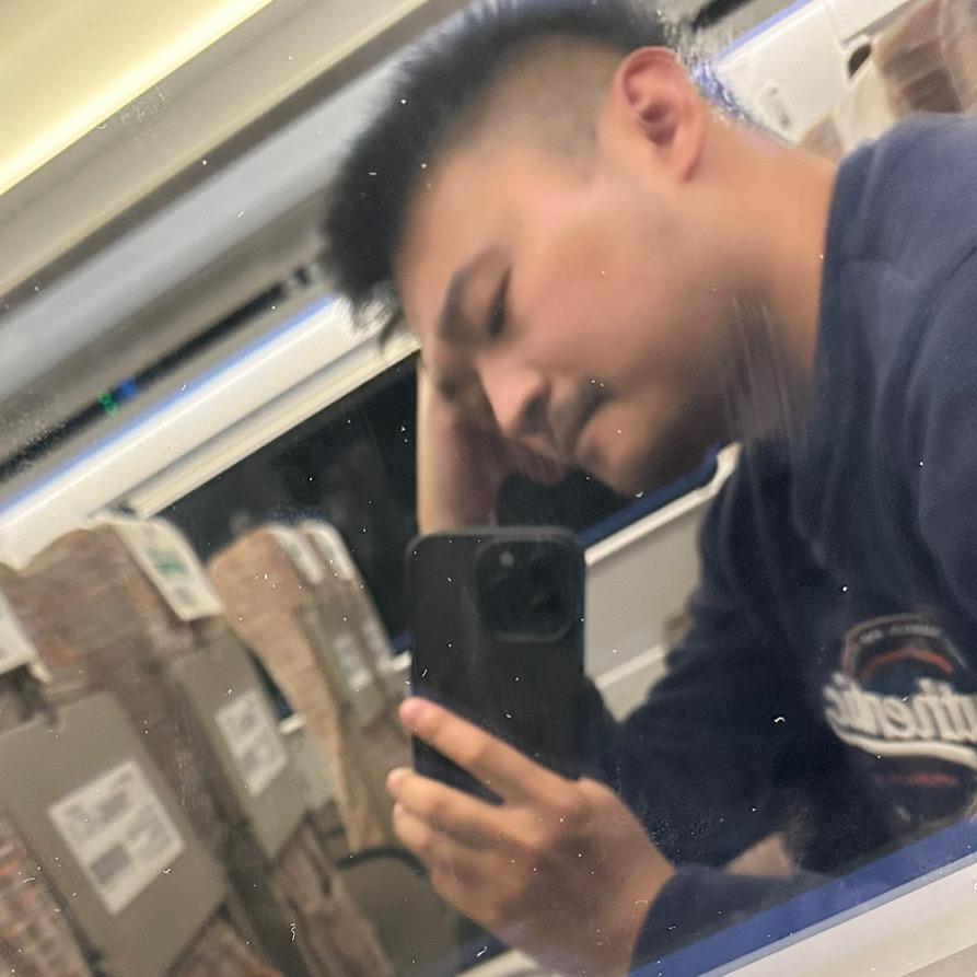 黑黑有点Ku