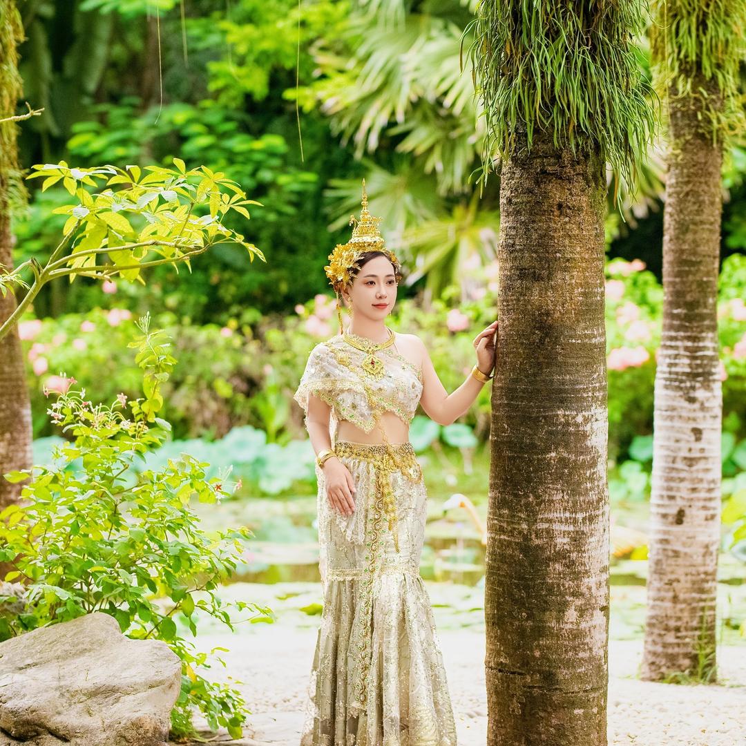 说太多不如沉默