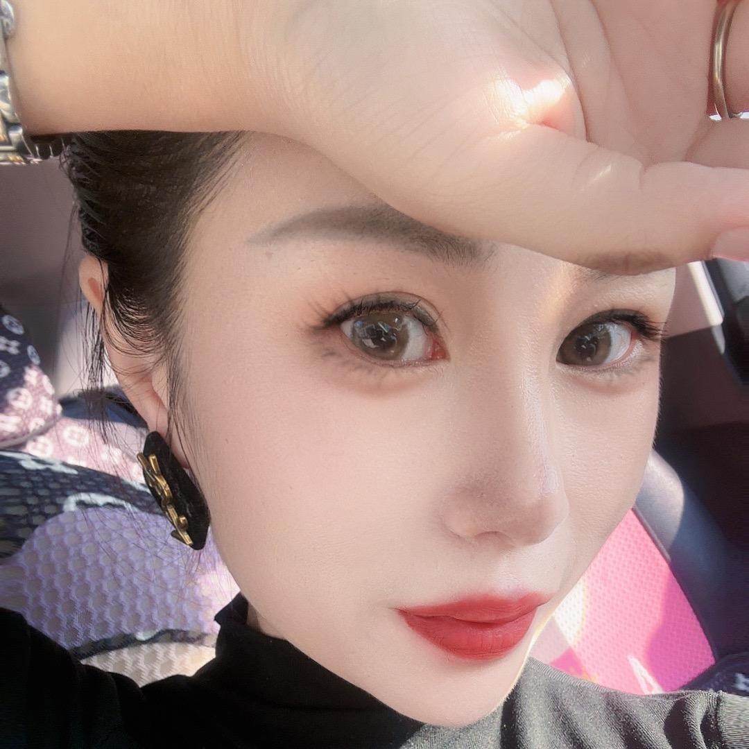 董小姐吖，