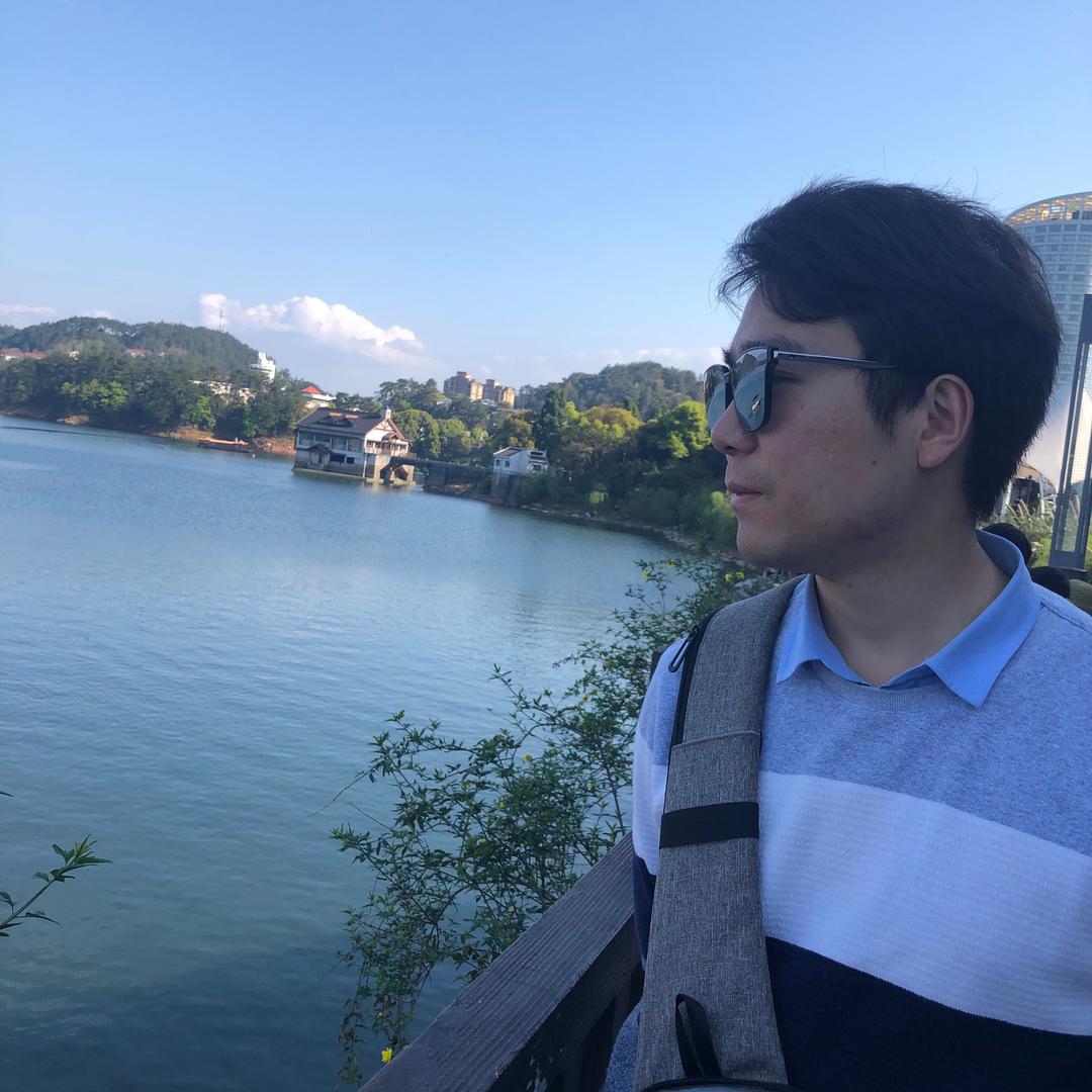 小江同学