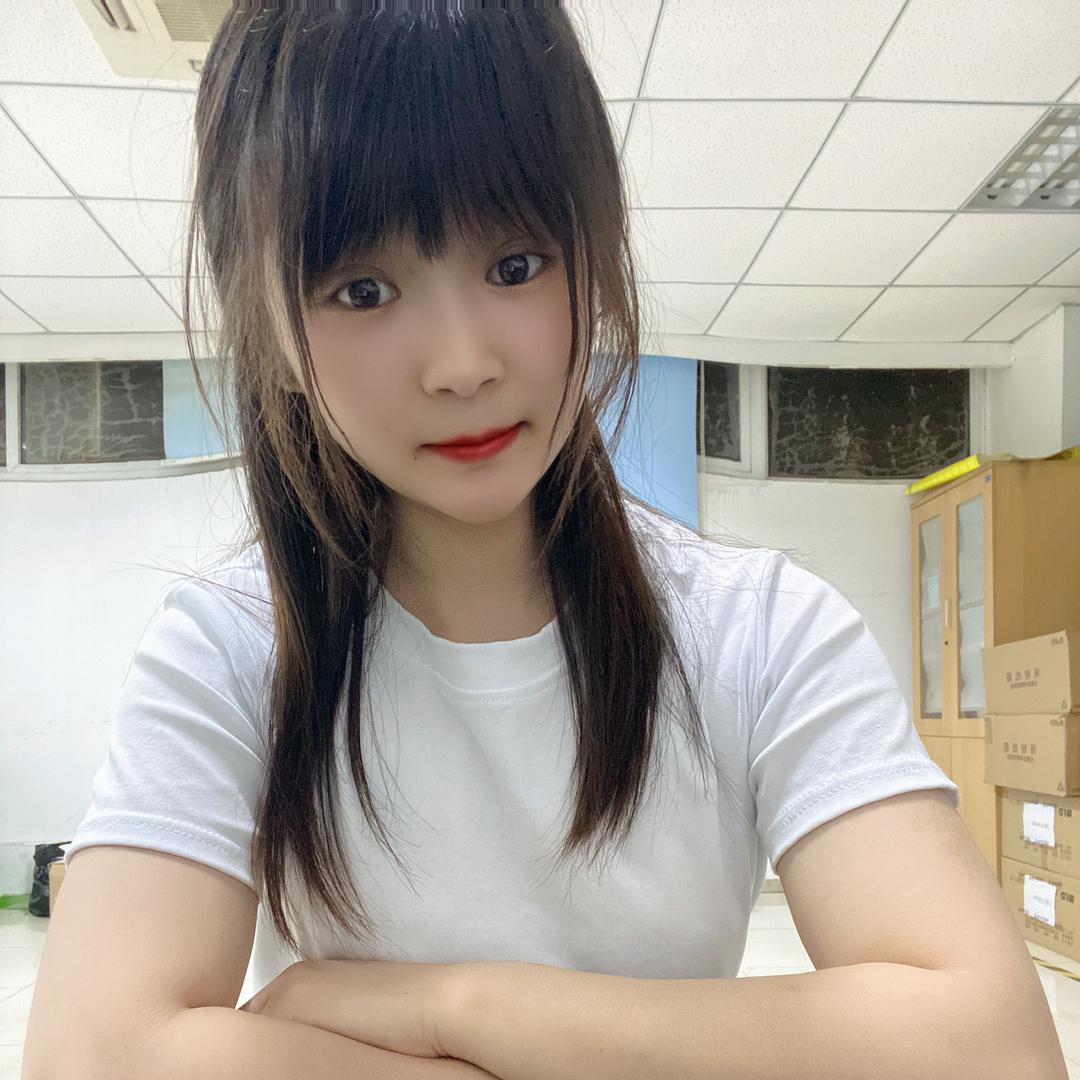 A 张漂亮🎈