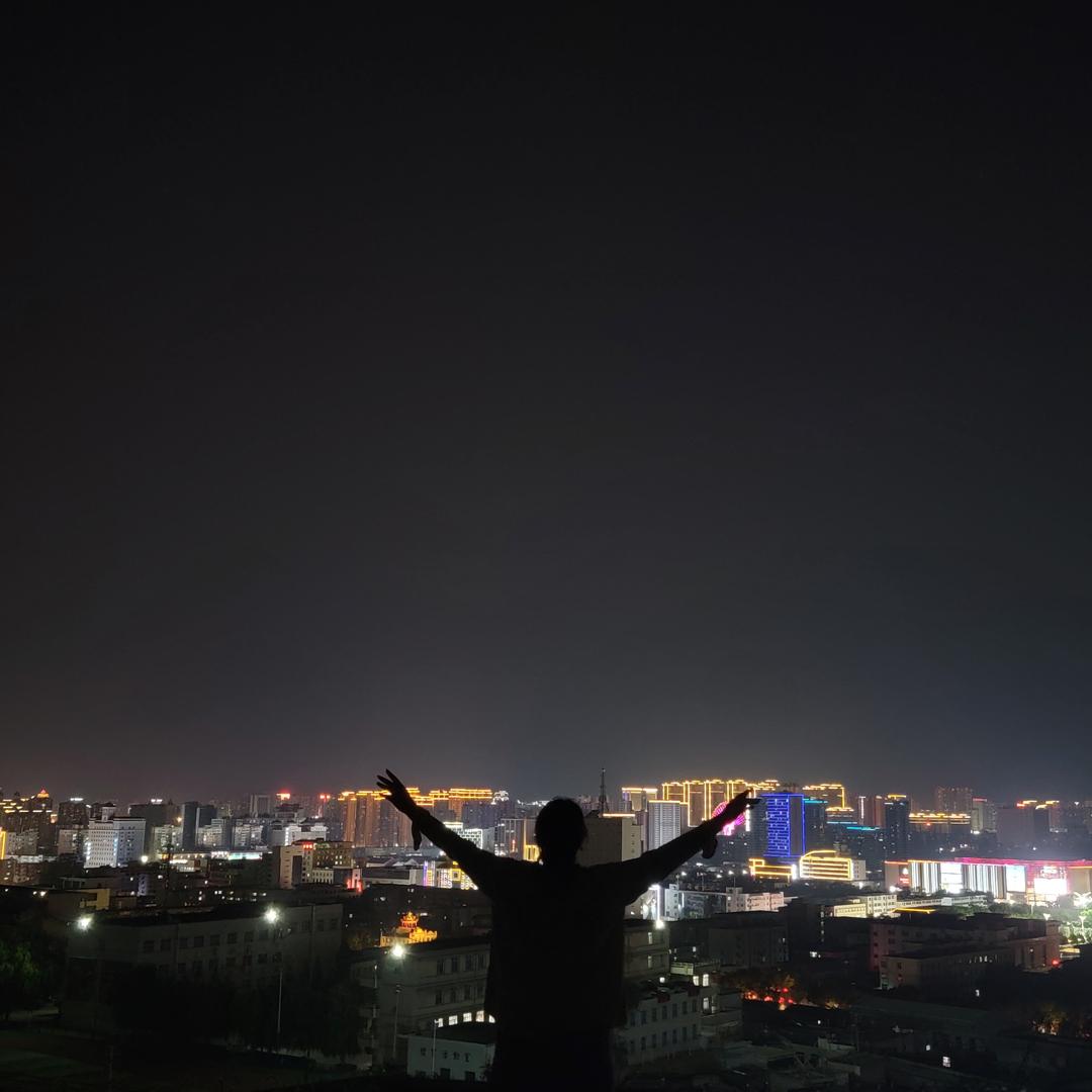 小徐今天哈哈哈了吗