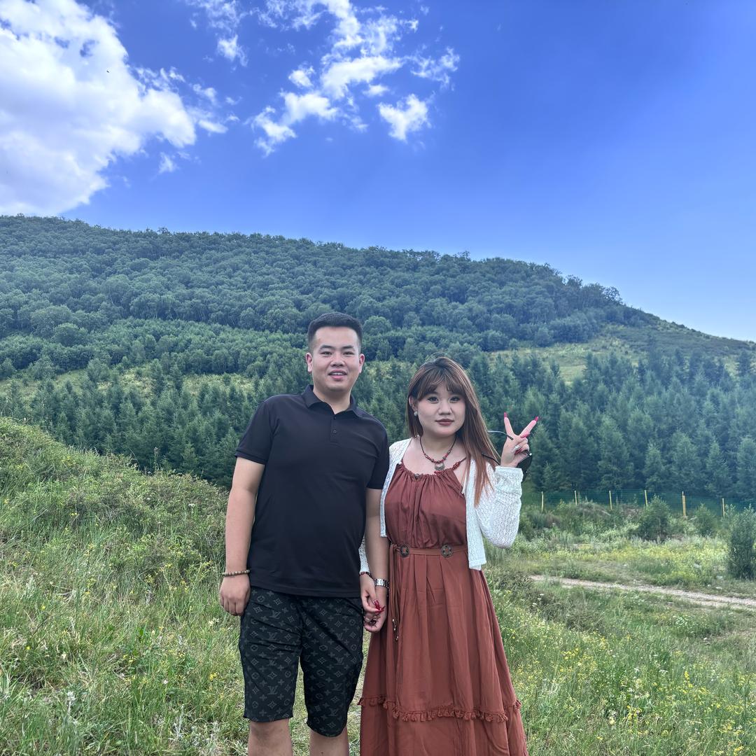 青格乐八