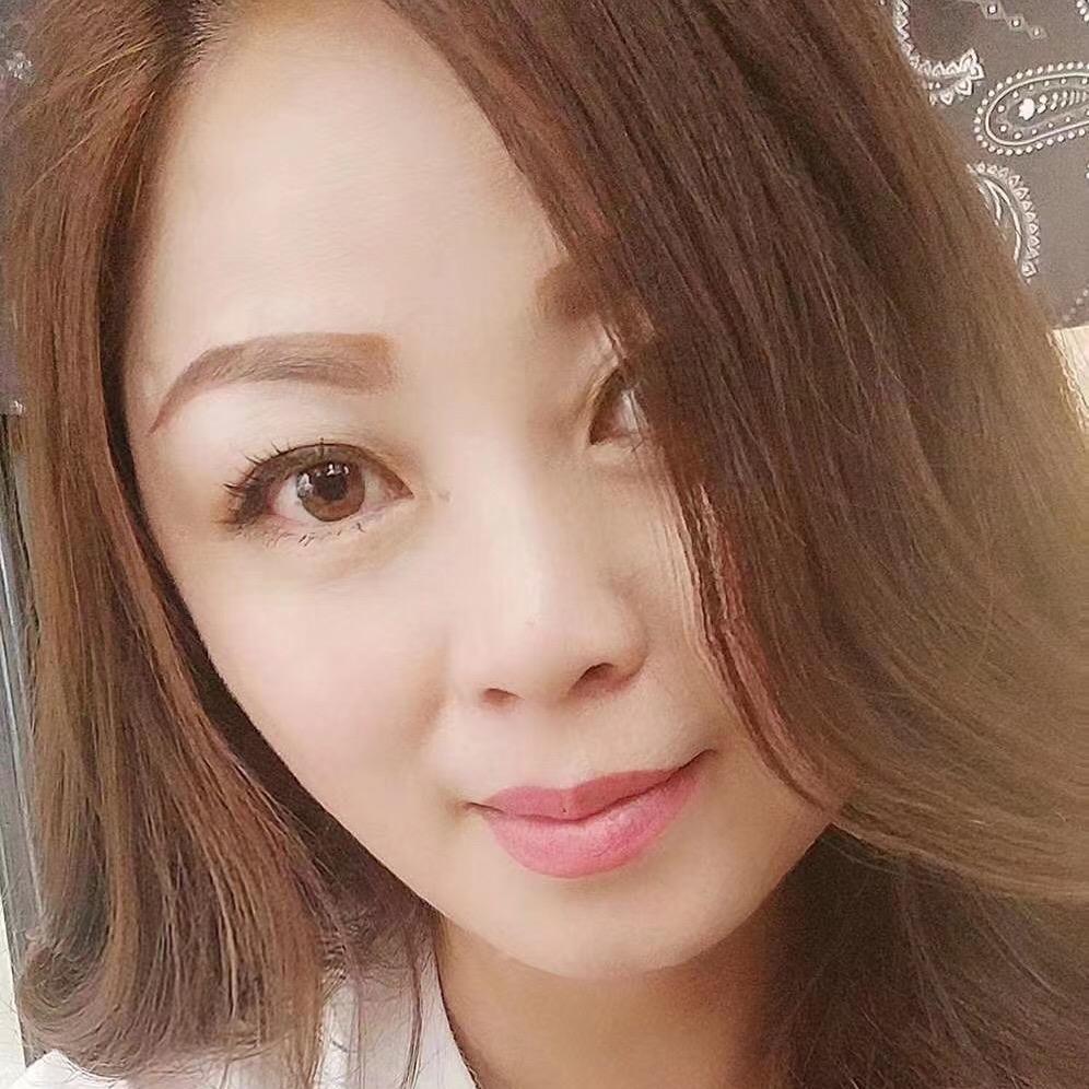 姗姗刷鞋