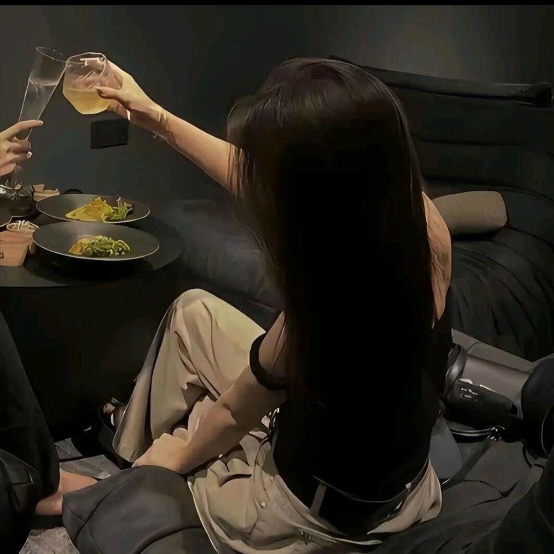 拾荒姑娘