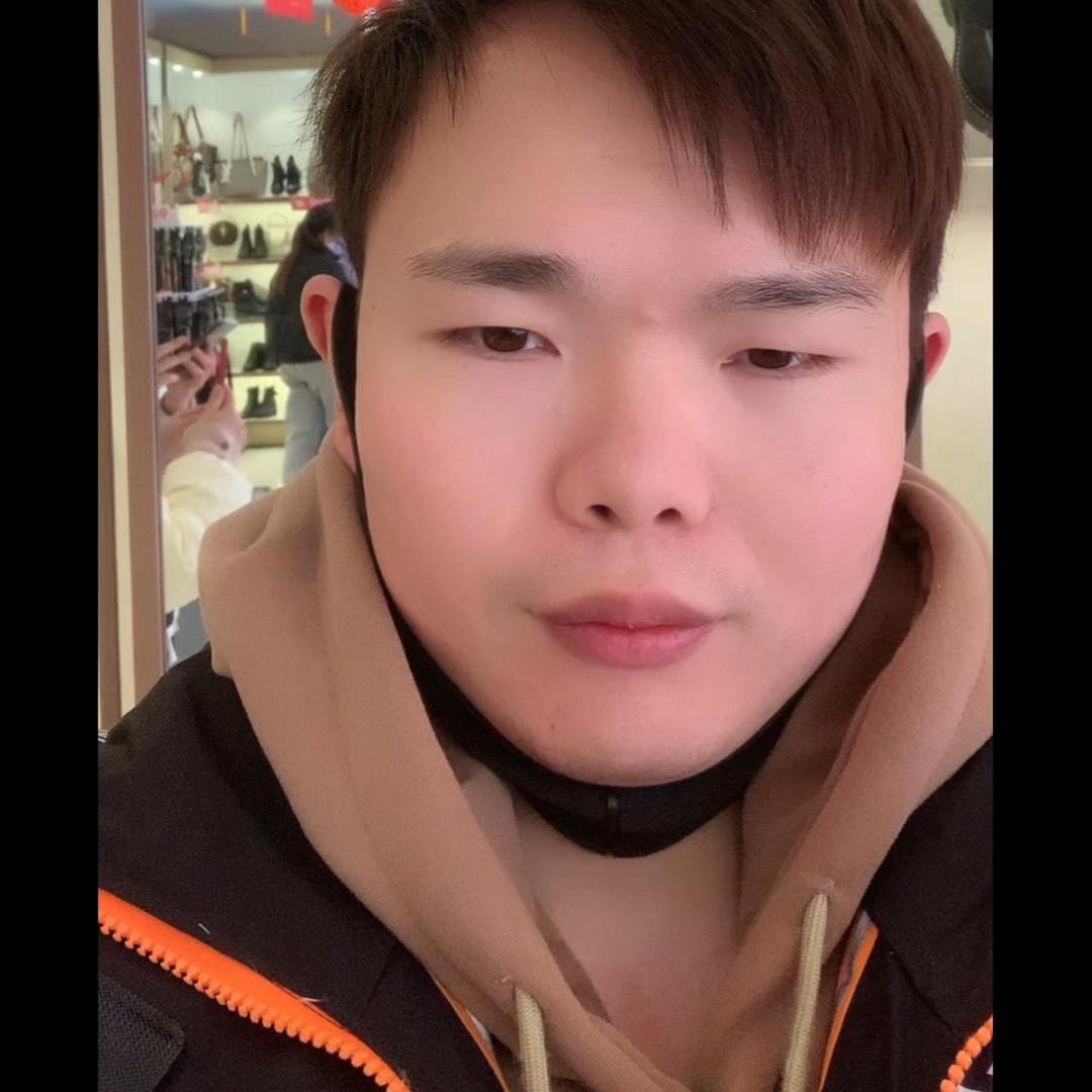 牛先生 晚9：35开播