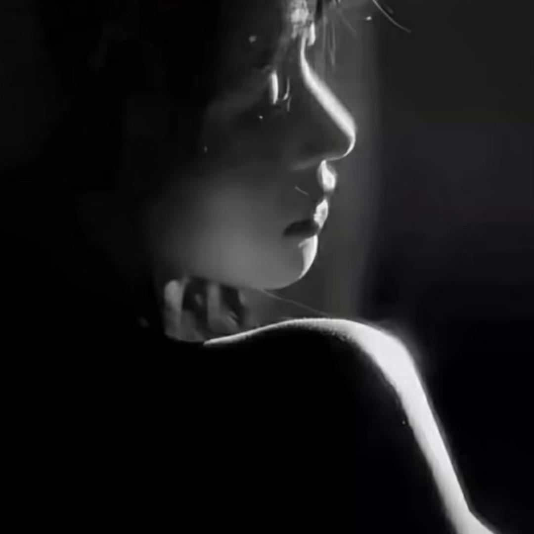 小馒头-.