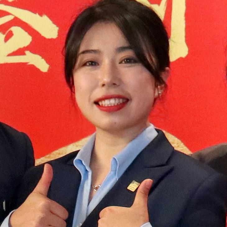 HR小荷