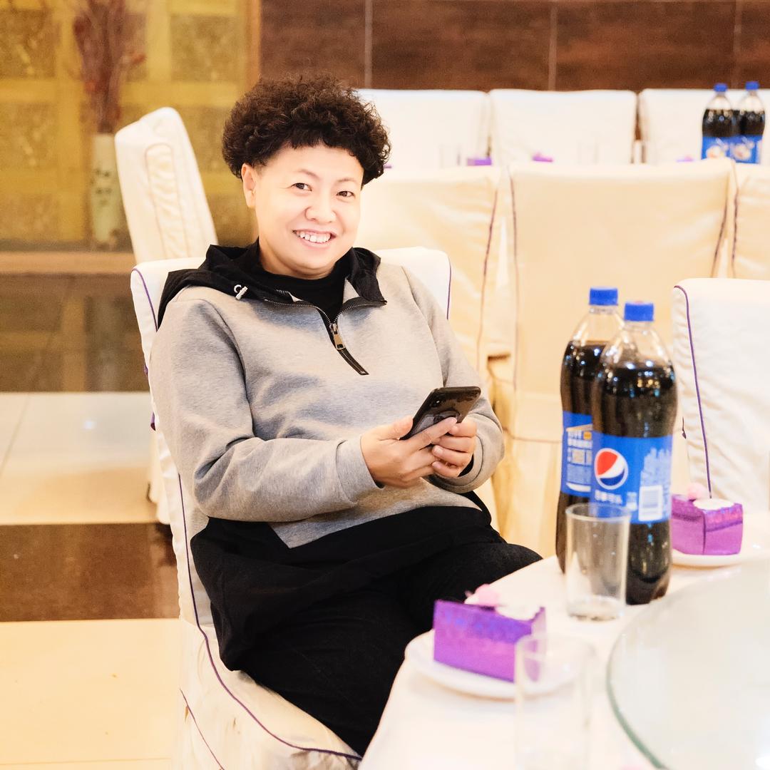 吉林市船营区金长鸿服饰店