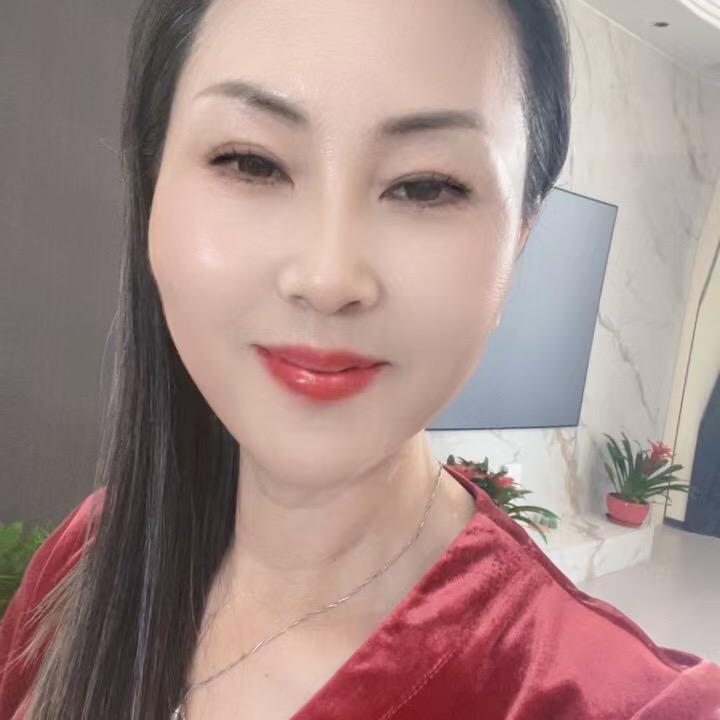 华华(九总)