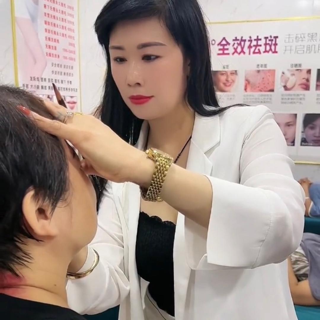 鹿邑县馨奈尔美容养生馆