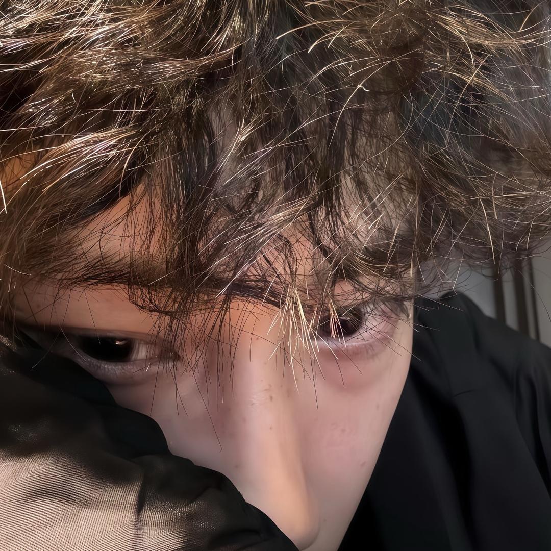 ₍^˶⦁༝⦁˶^₎◞ ̑̑