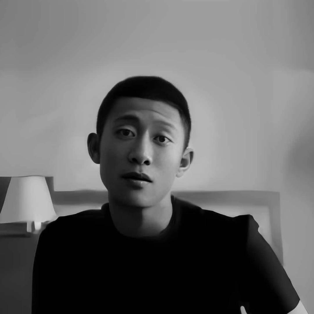 情绪超级稳.