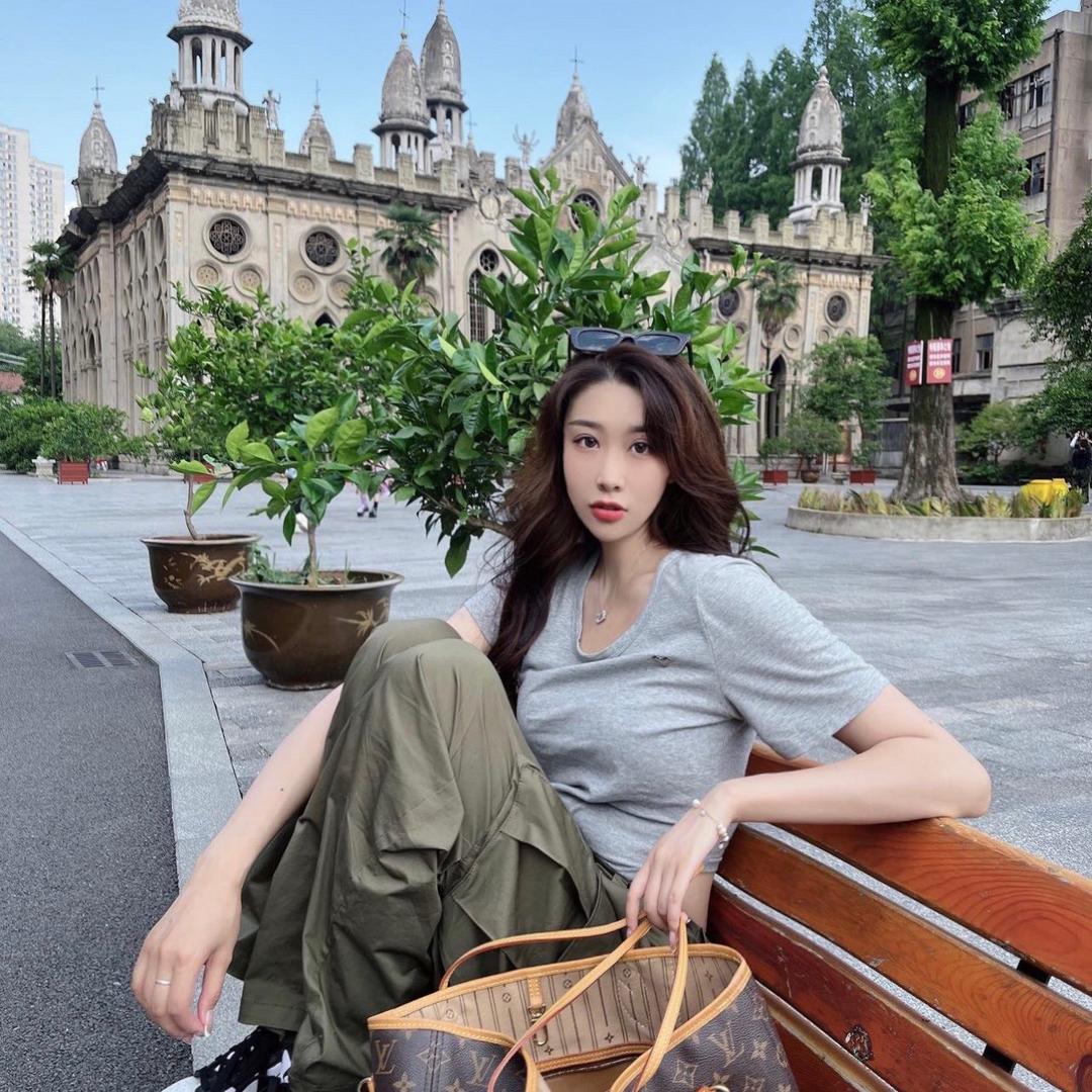 包满意👛