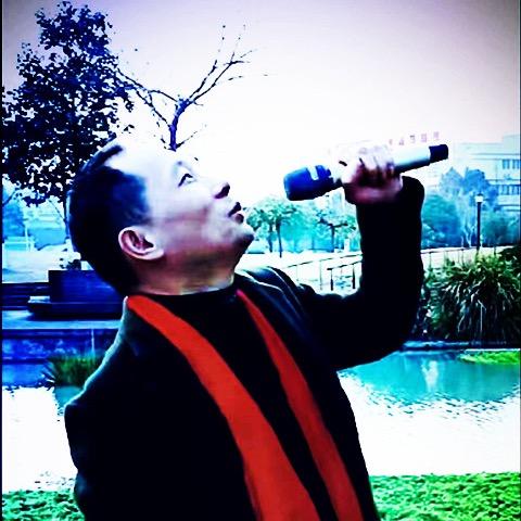 草根翔歌