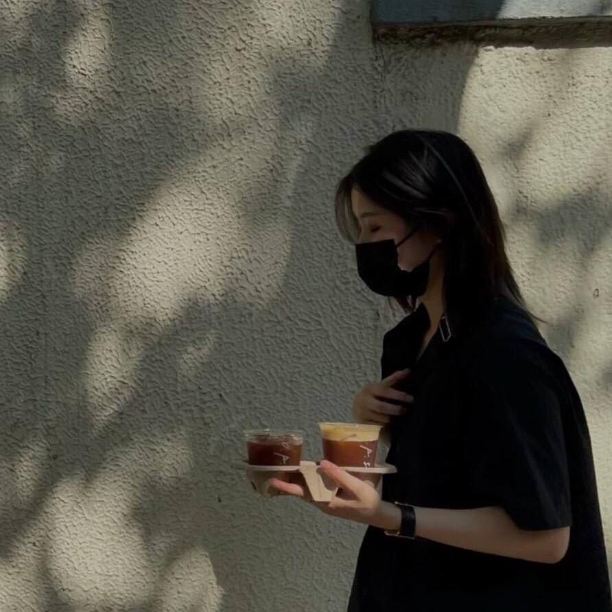 爱吃粉的徽子