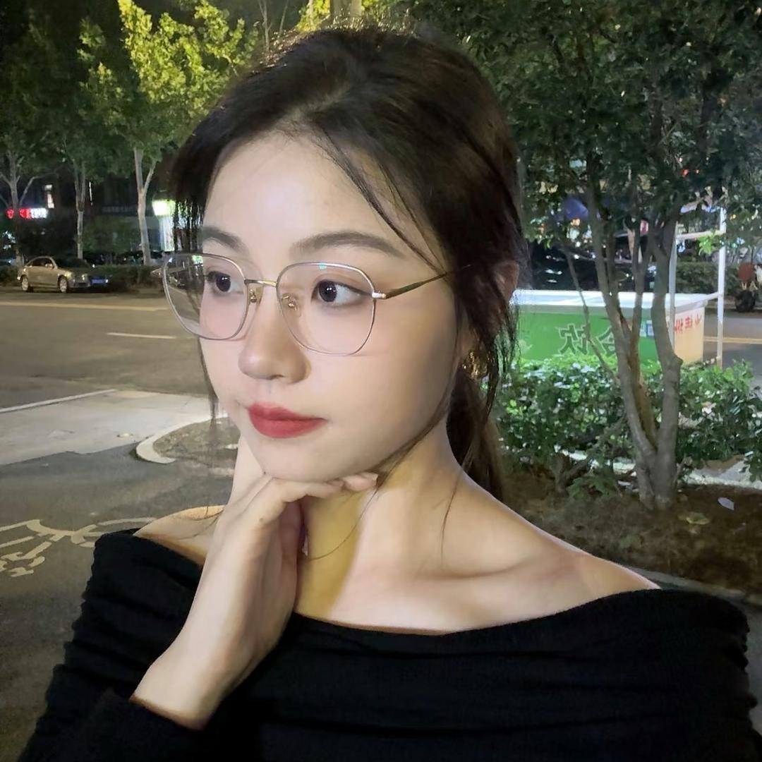 摆烂小云朵