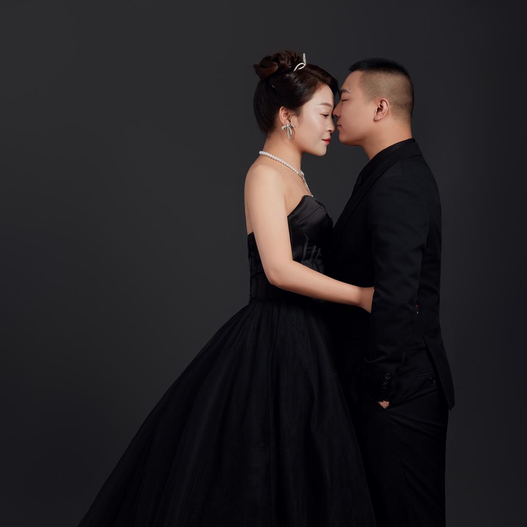 栗丽❤️彭银