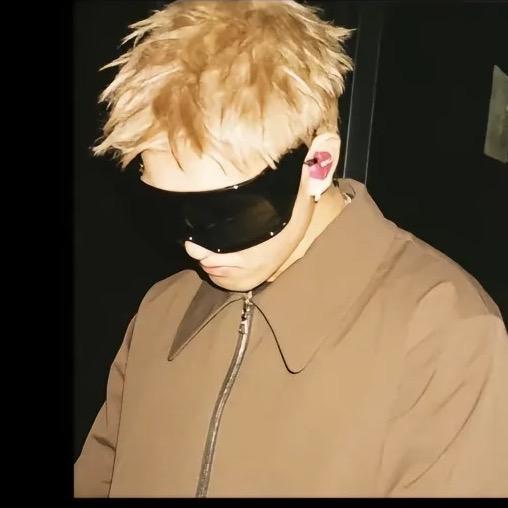 Azr