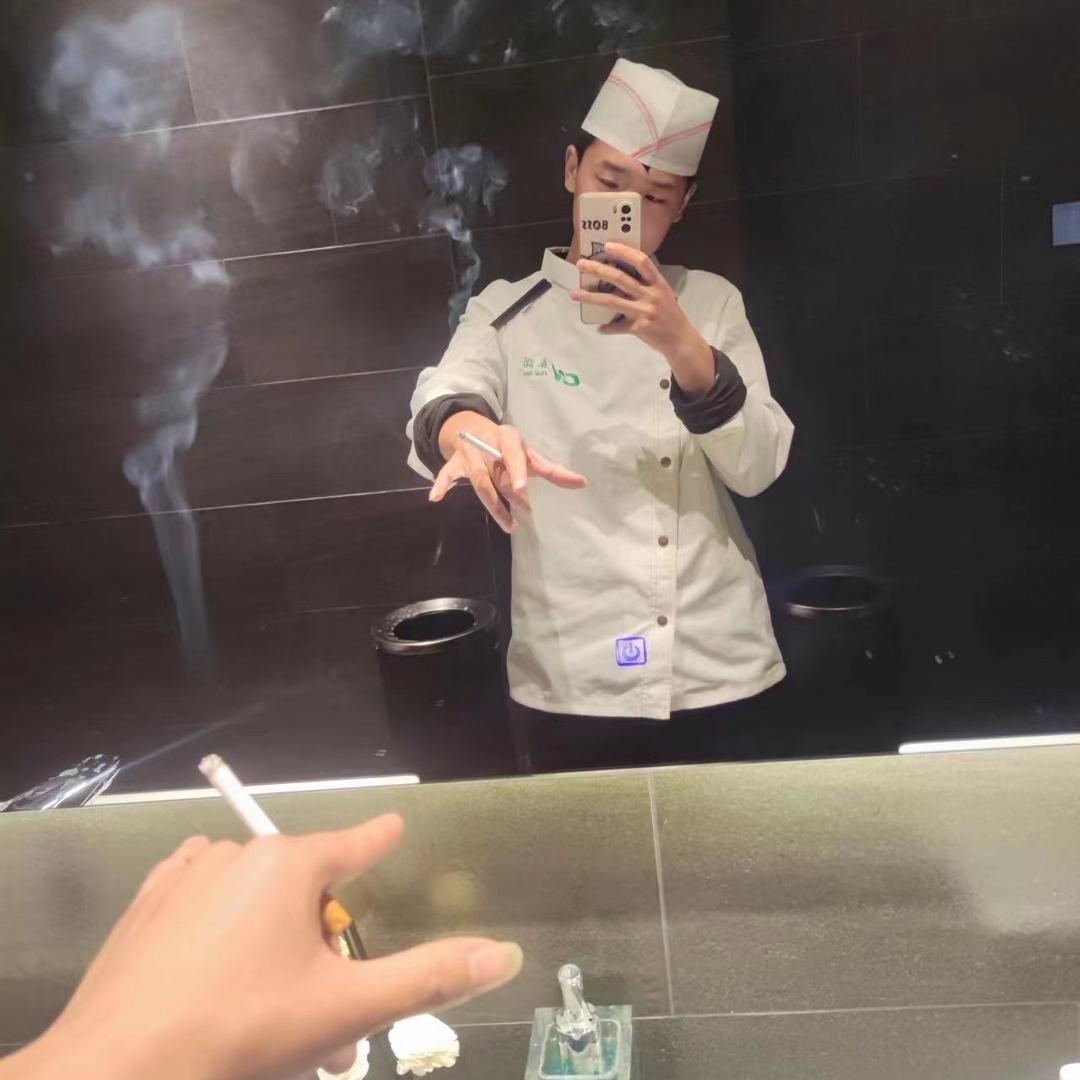 厨房小坤