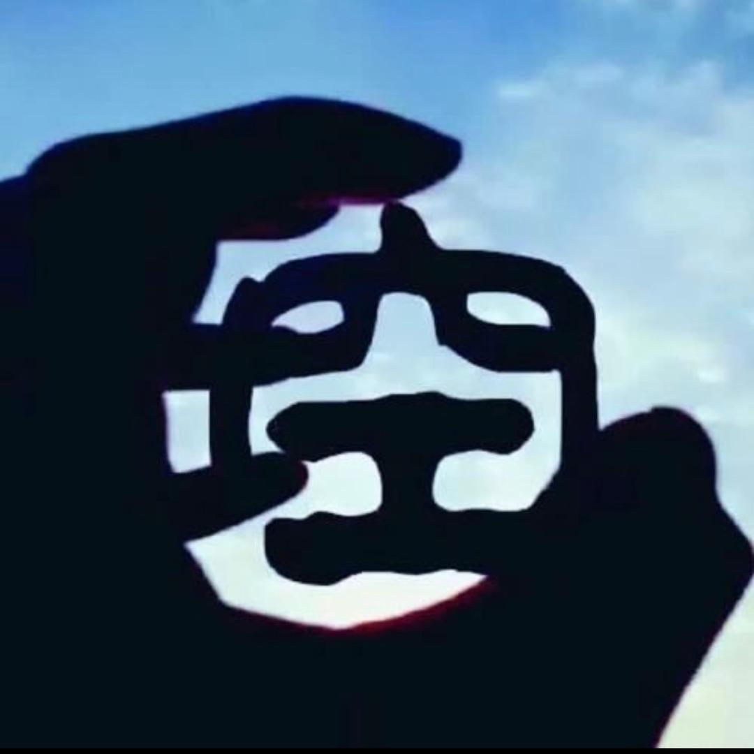 随鑫缘
