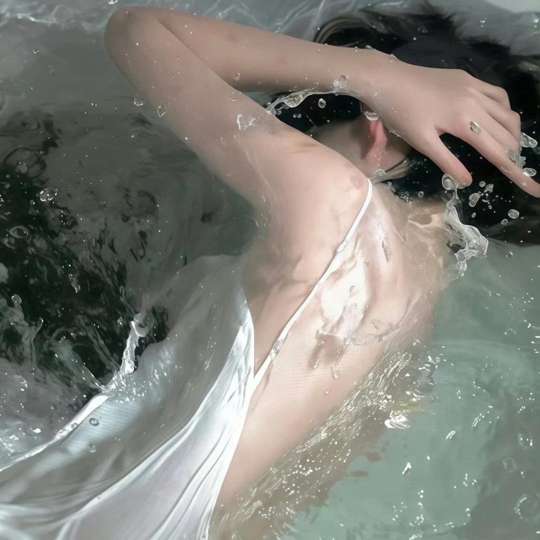 一个橙子