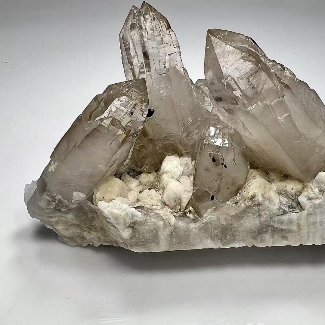 晶世缘水晶原石