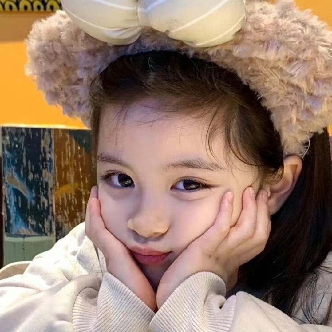 🎀小熊ˡᵃ 🐻ᥫᩣ