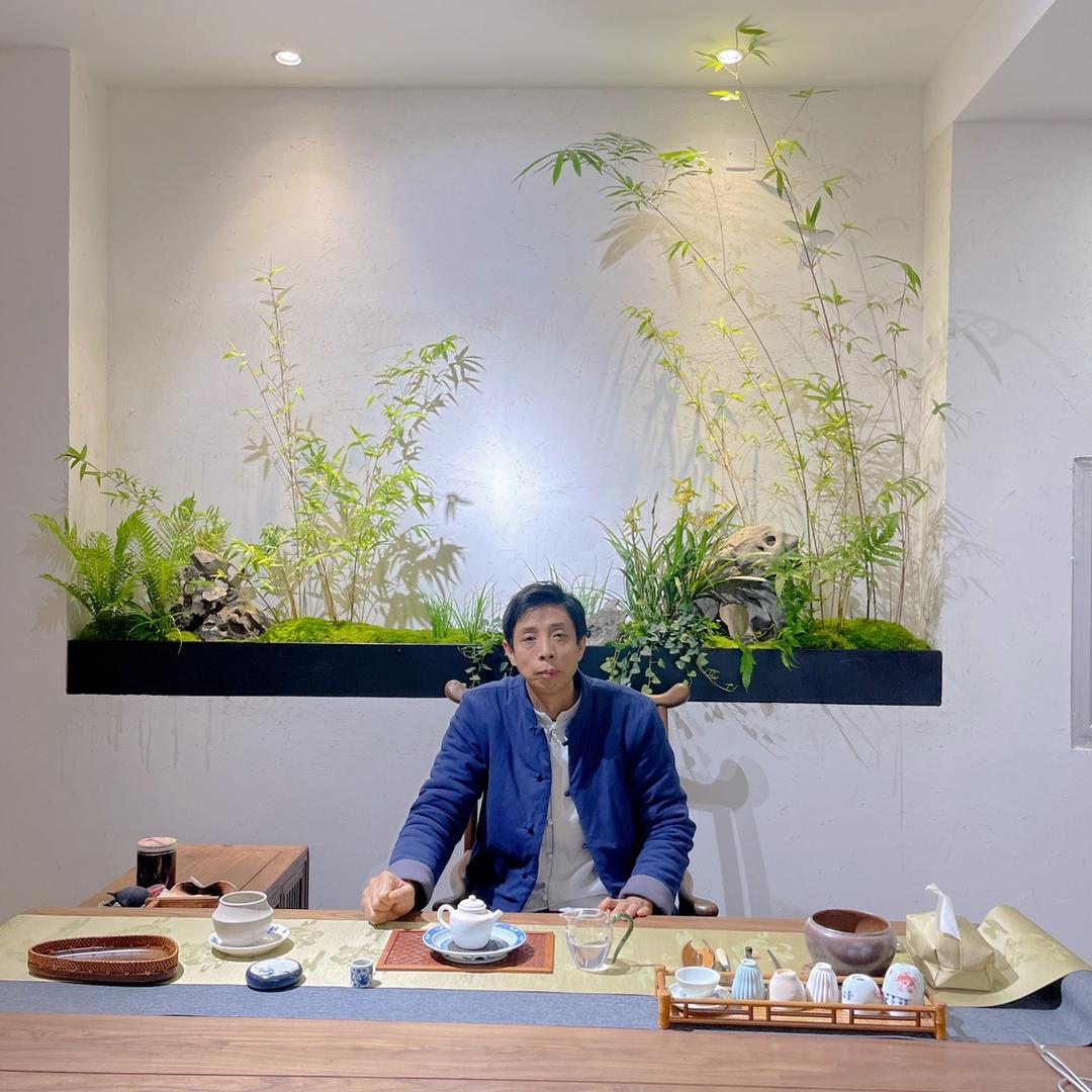 乐源艺术盆栽 秦盛斌