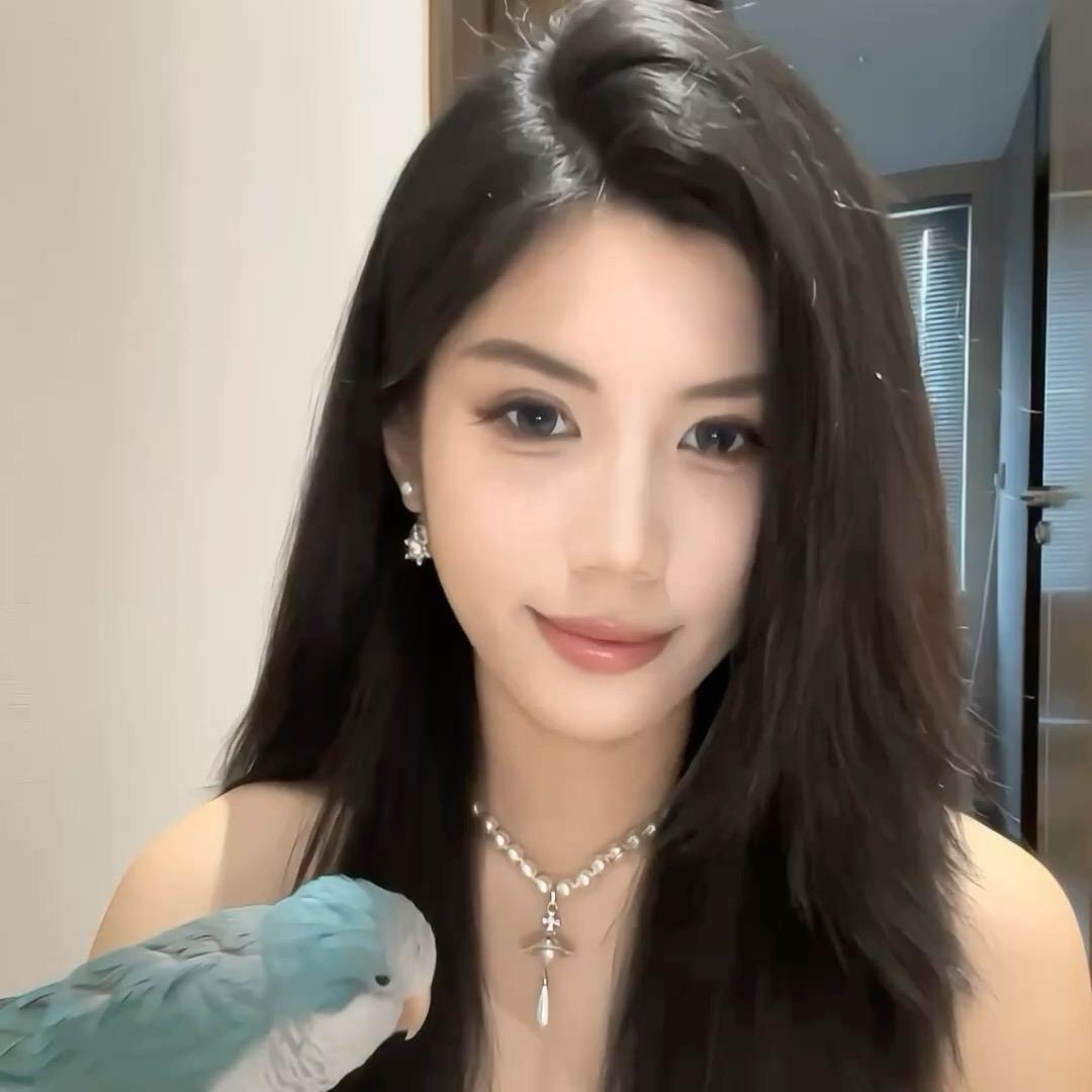 小菠小菠