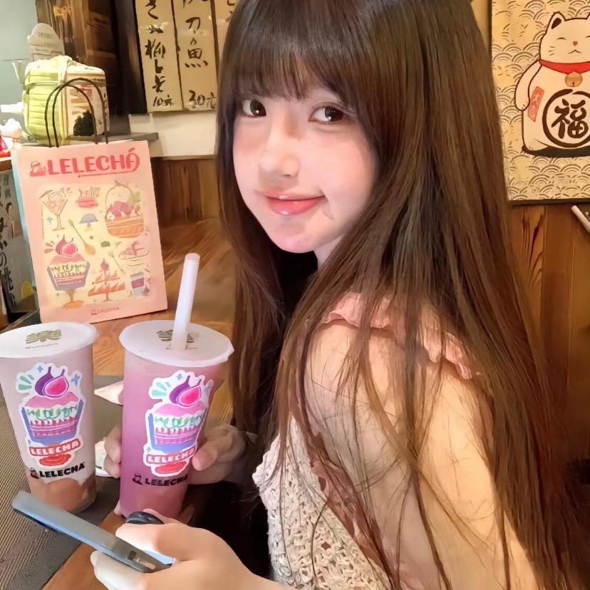 柒柒