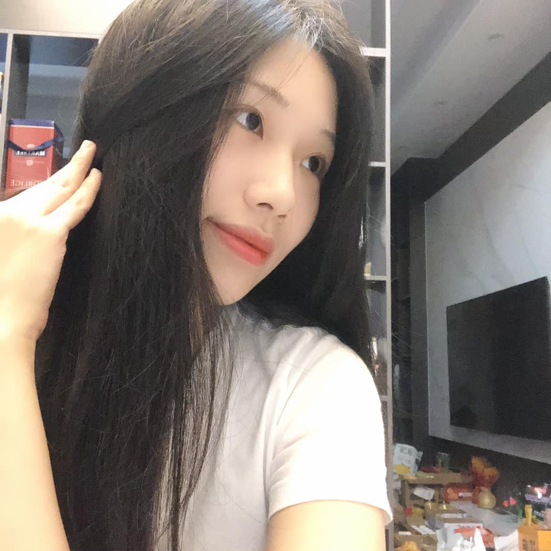 小川超爱吃吃吃