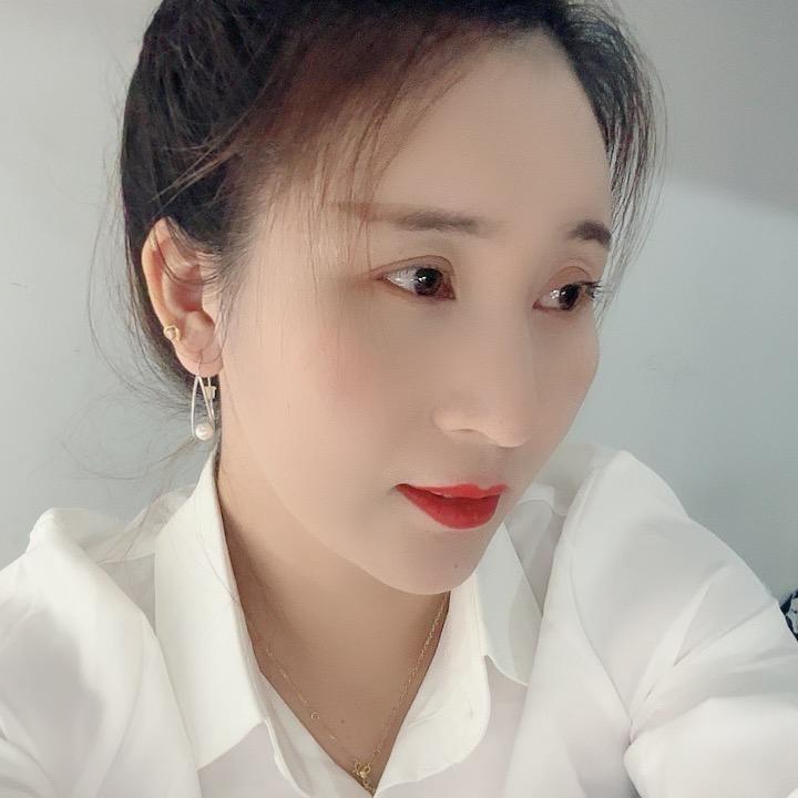 彝族姑娘晓燕