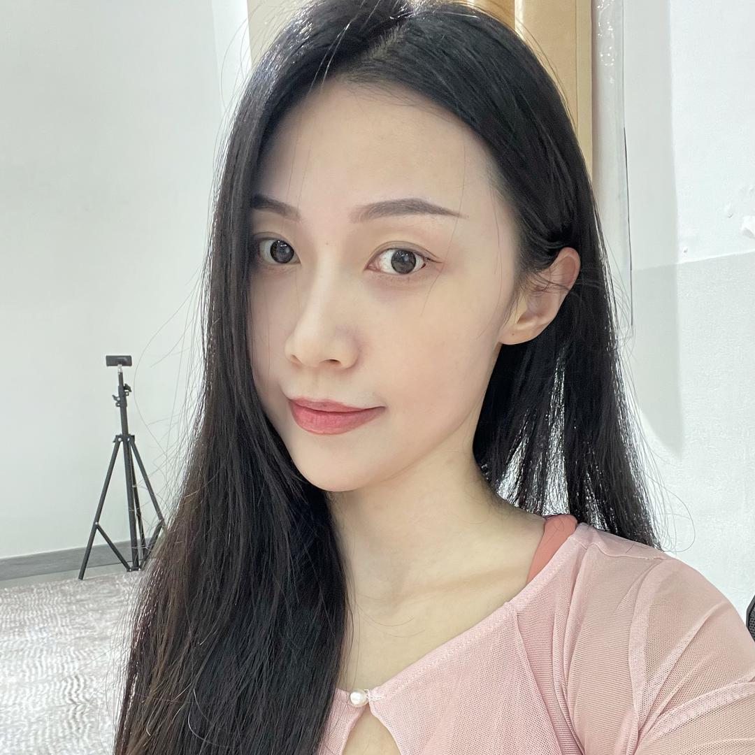 会瑜伽的玉儿