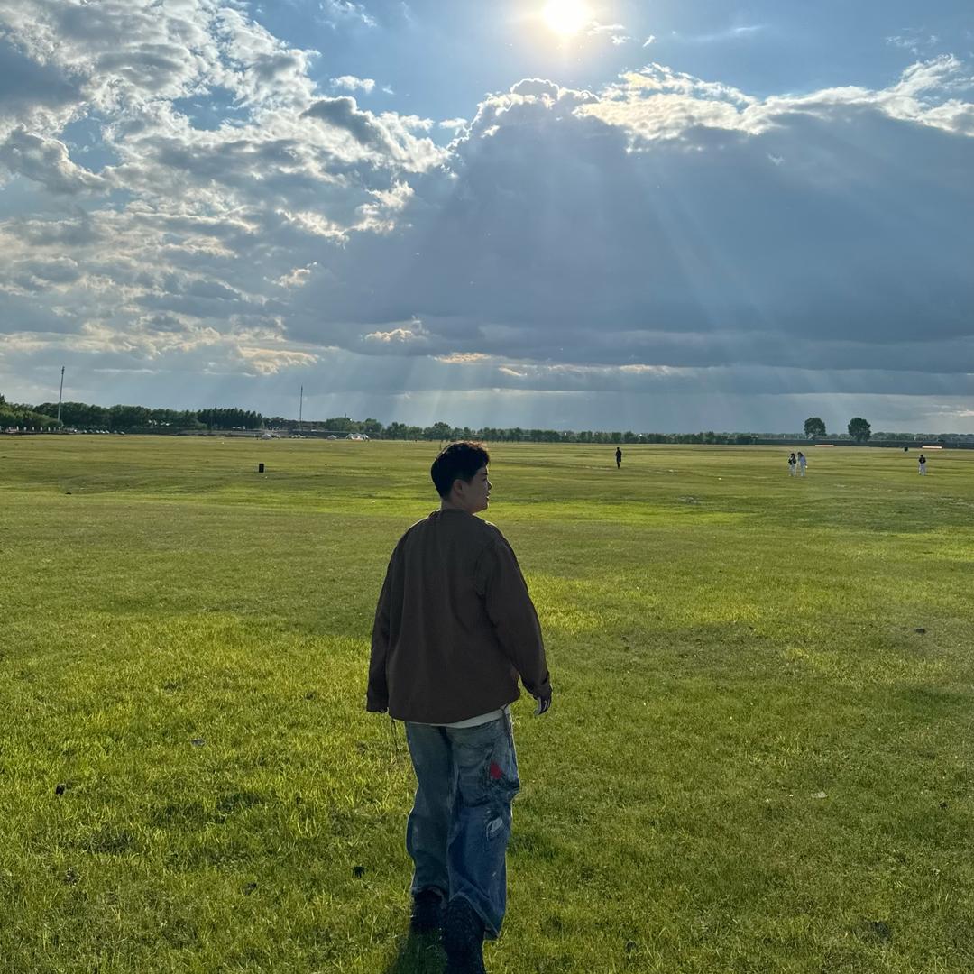 齐齐哈尔黑鲸刺青&穿孔