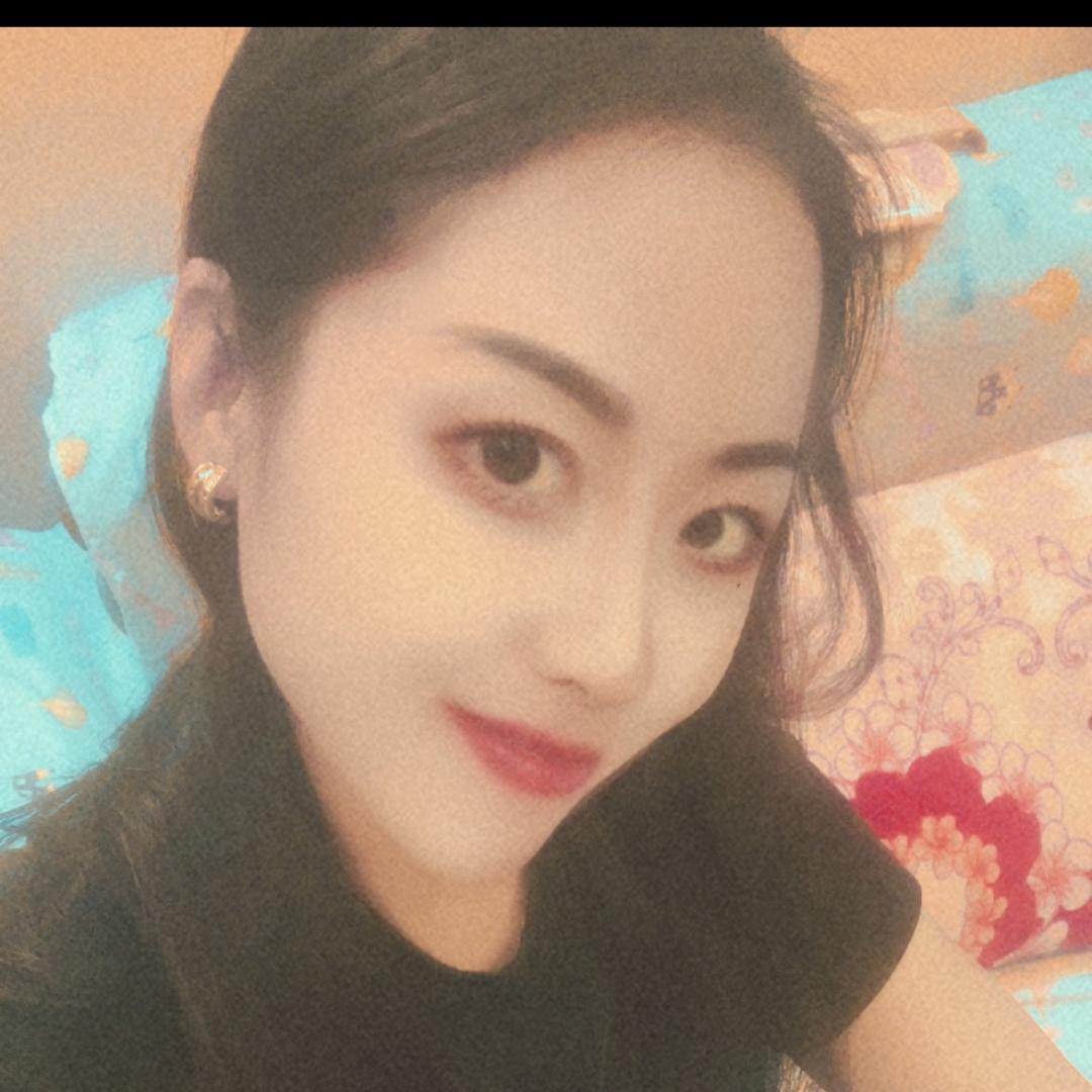 女王文文