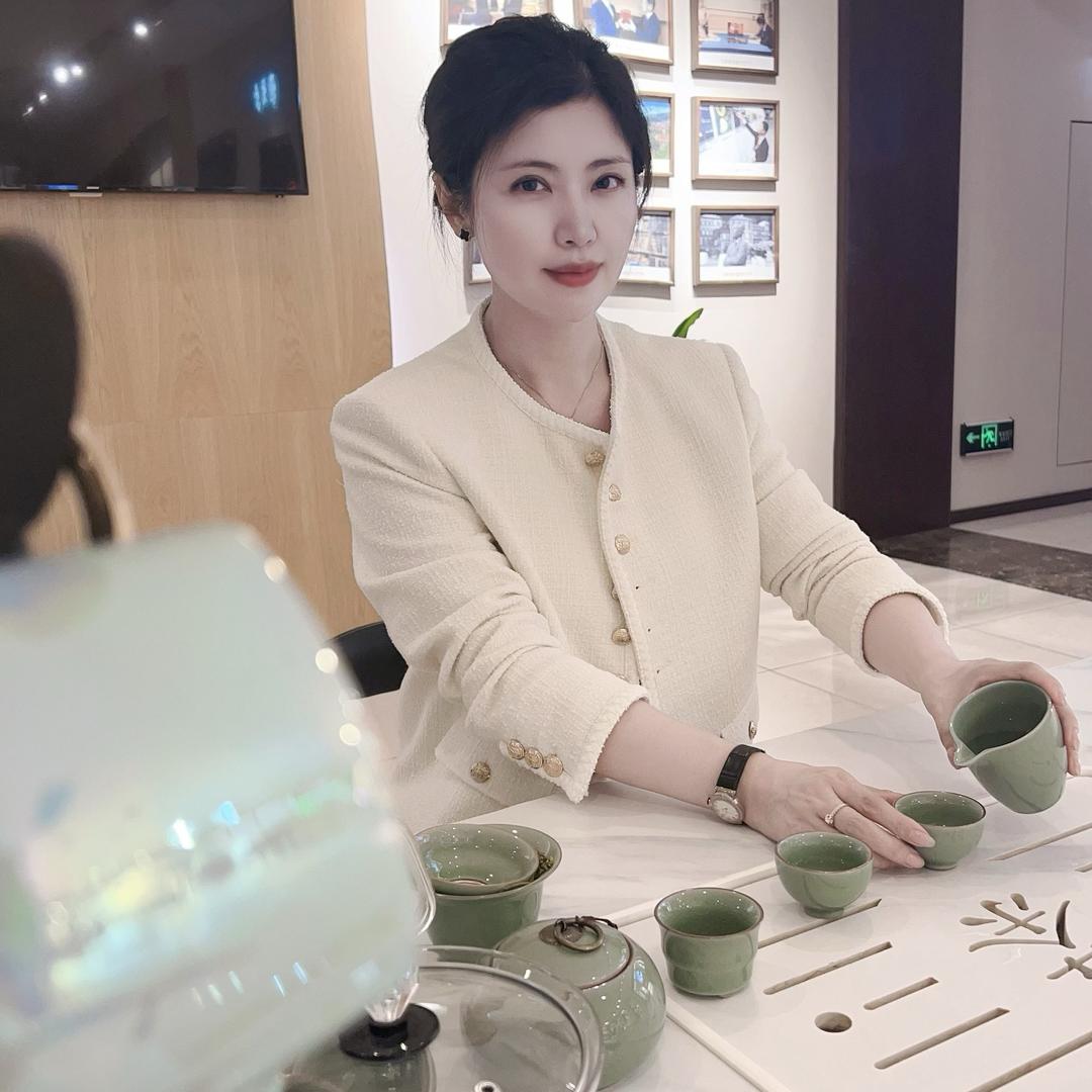 雅戈尔盐城建军路店