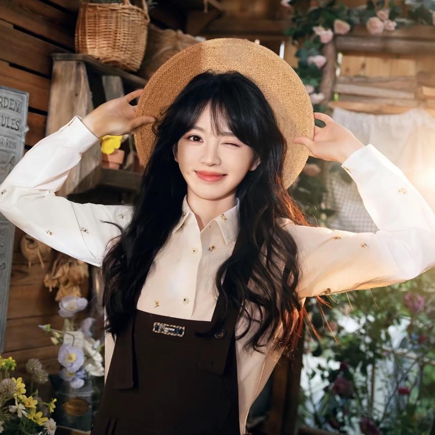 ㅤyiqㅤ