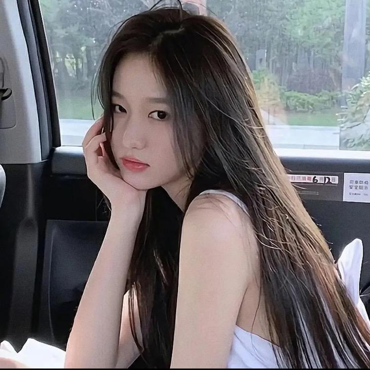 语蝶.