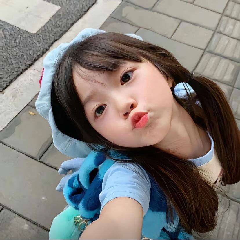 小Y🍼