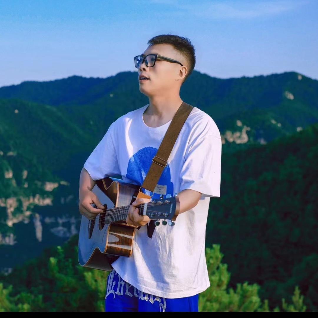 钟楼男孩🎸