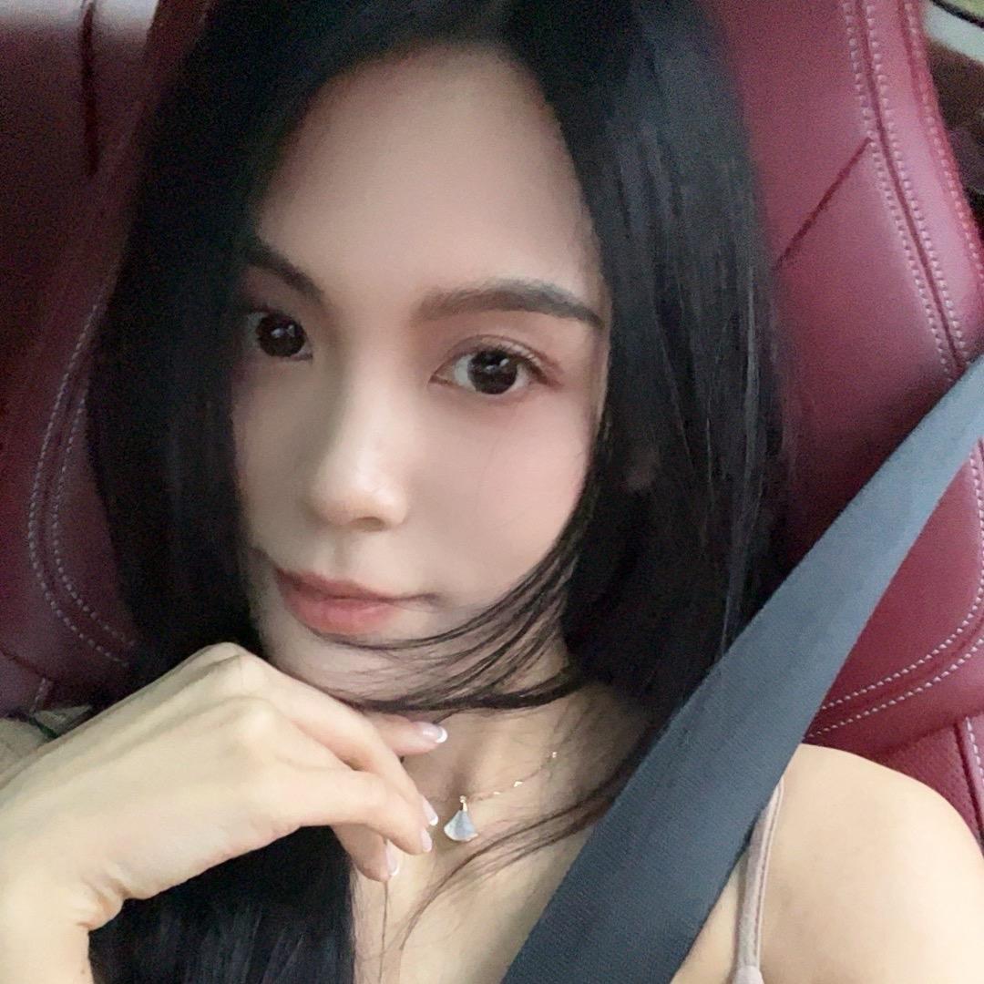 弯弯🌙