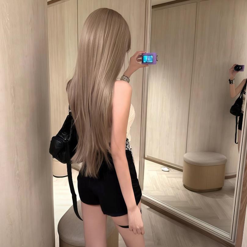 小南.