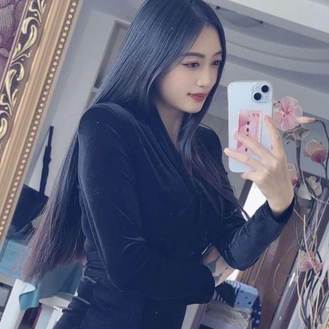 女神….