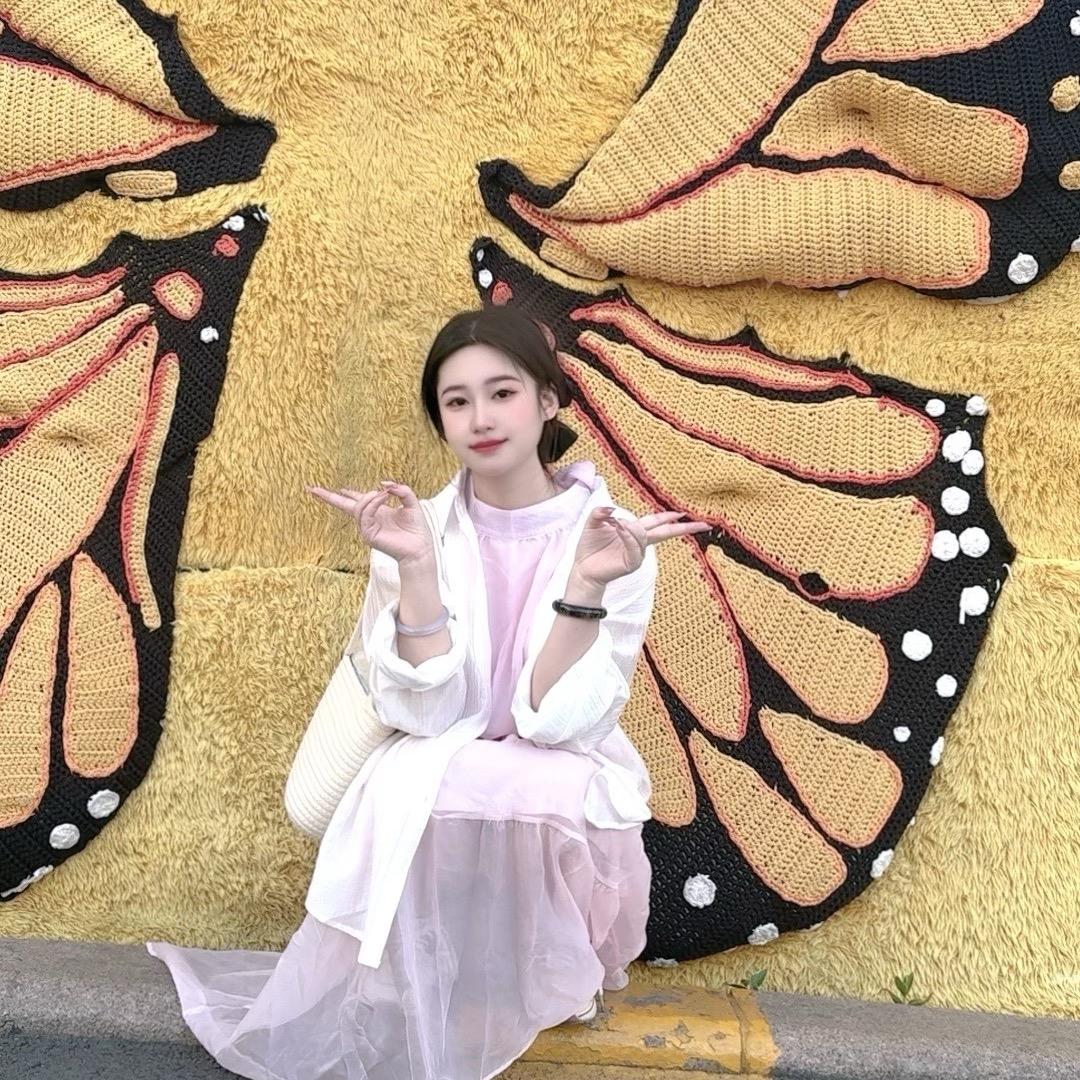 诗妍