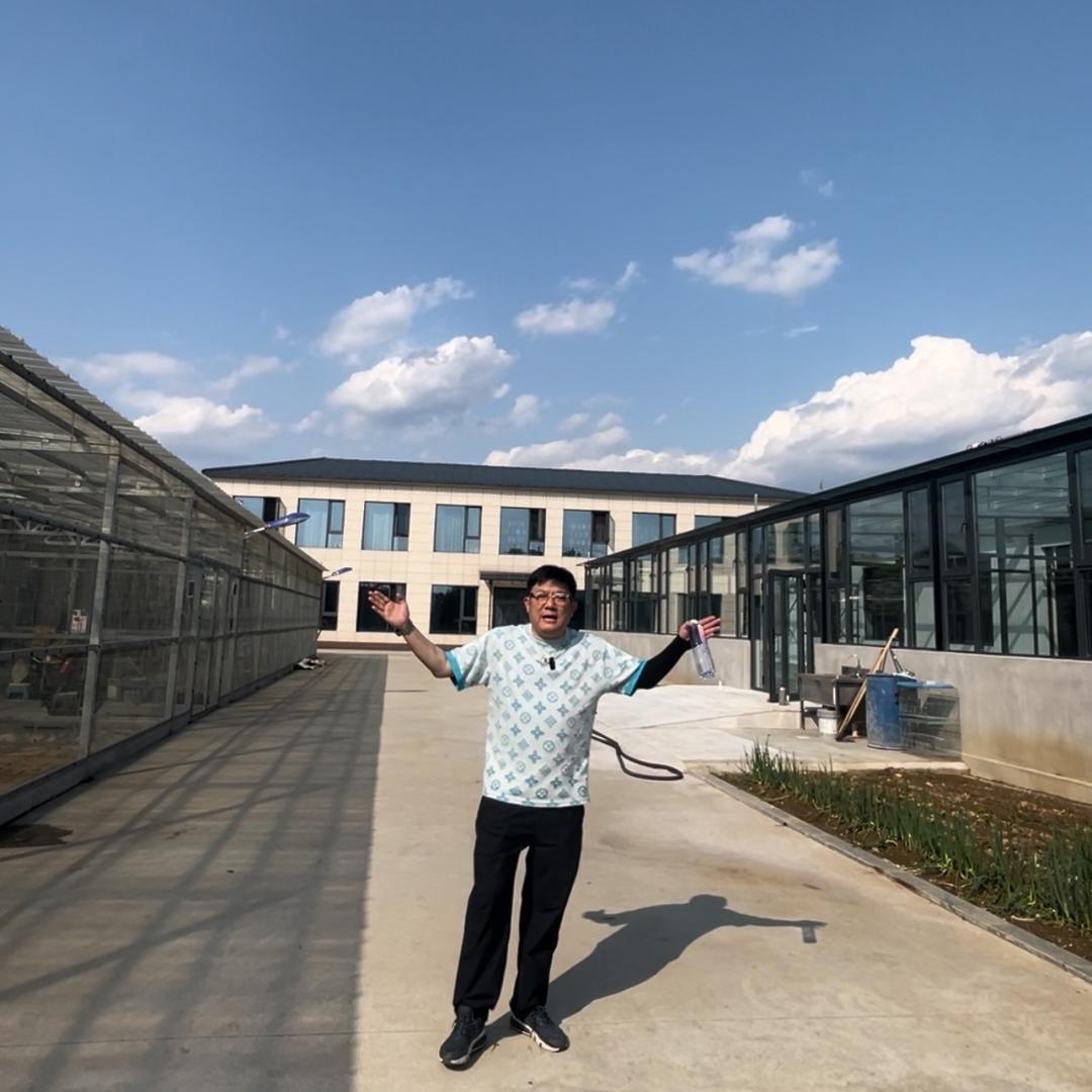 财大宝的鹦鹉养殖基地2（送小太）