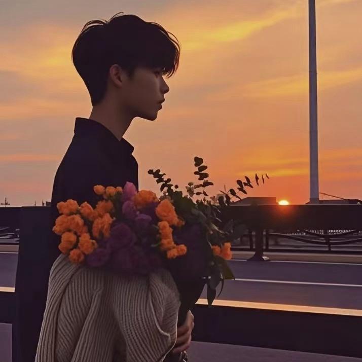 🍃晚枫໌້   