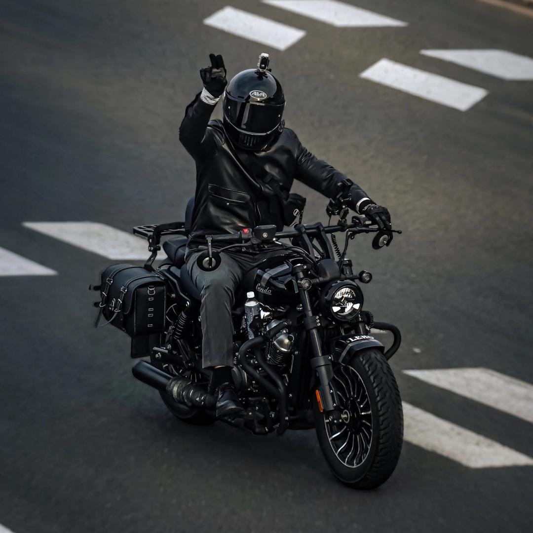 酷酷的快乐男孩