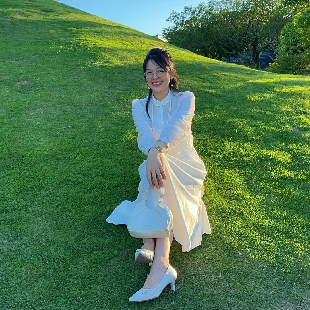 娢沁