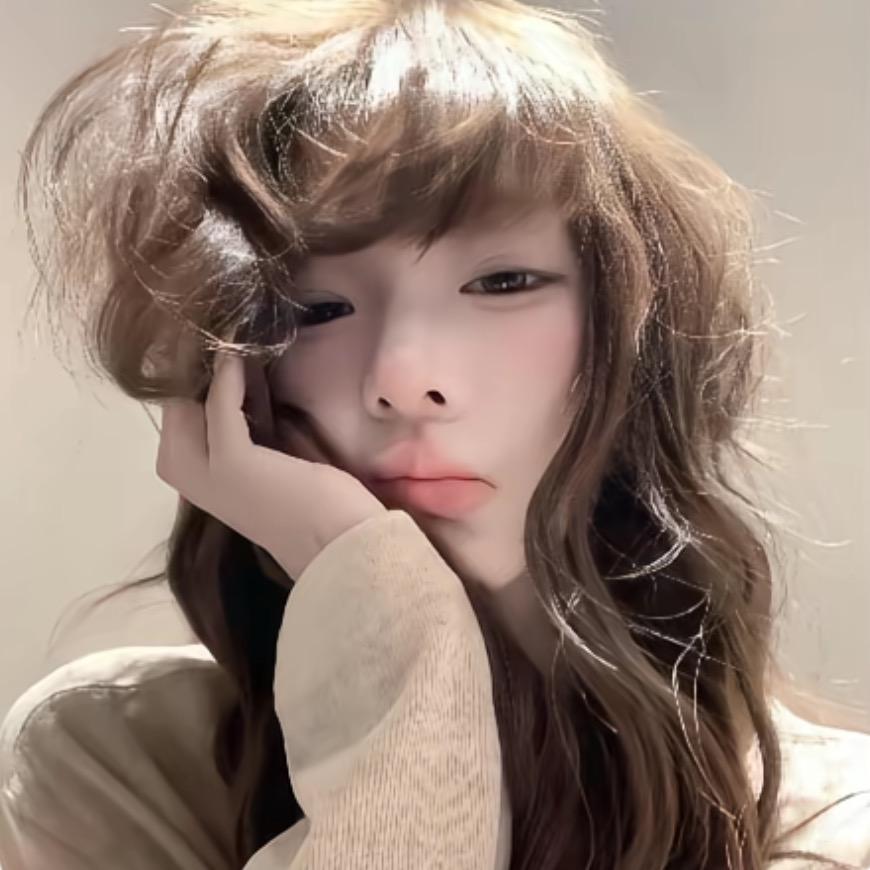 不会发光的奥特曼